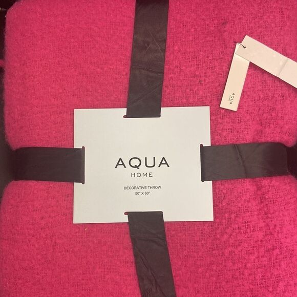 AQUA Faux Mohair Solid Throw - Picture 4 of 4